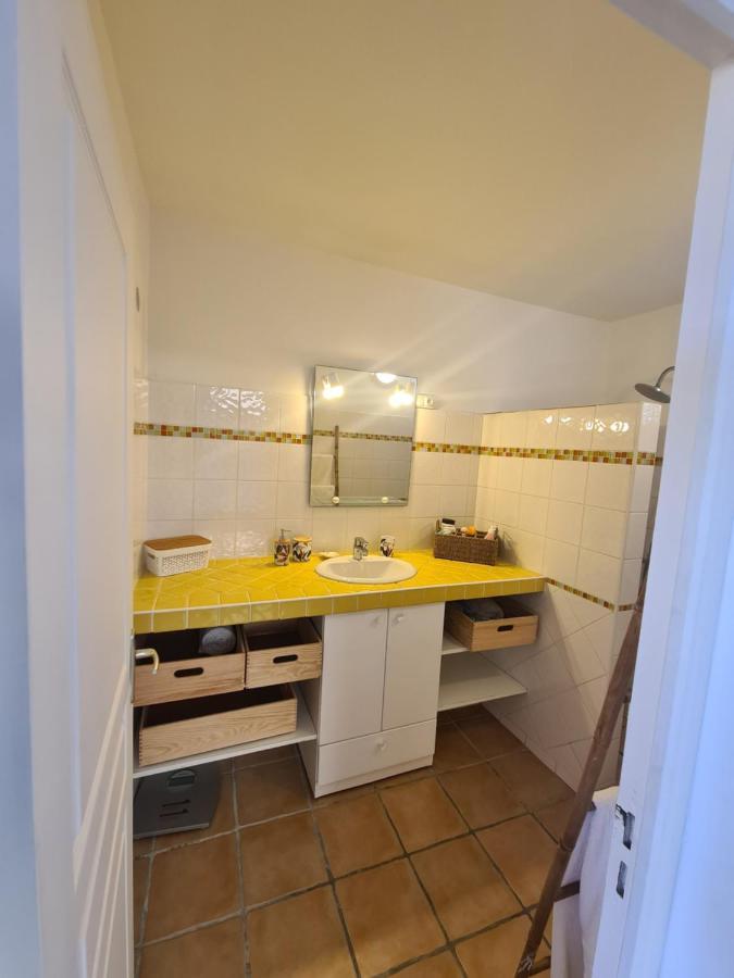 Villa Avec Vue T2 A T5 Duo De La Baie Le Robert Luaran gambar